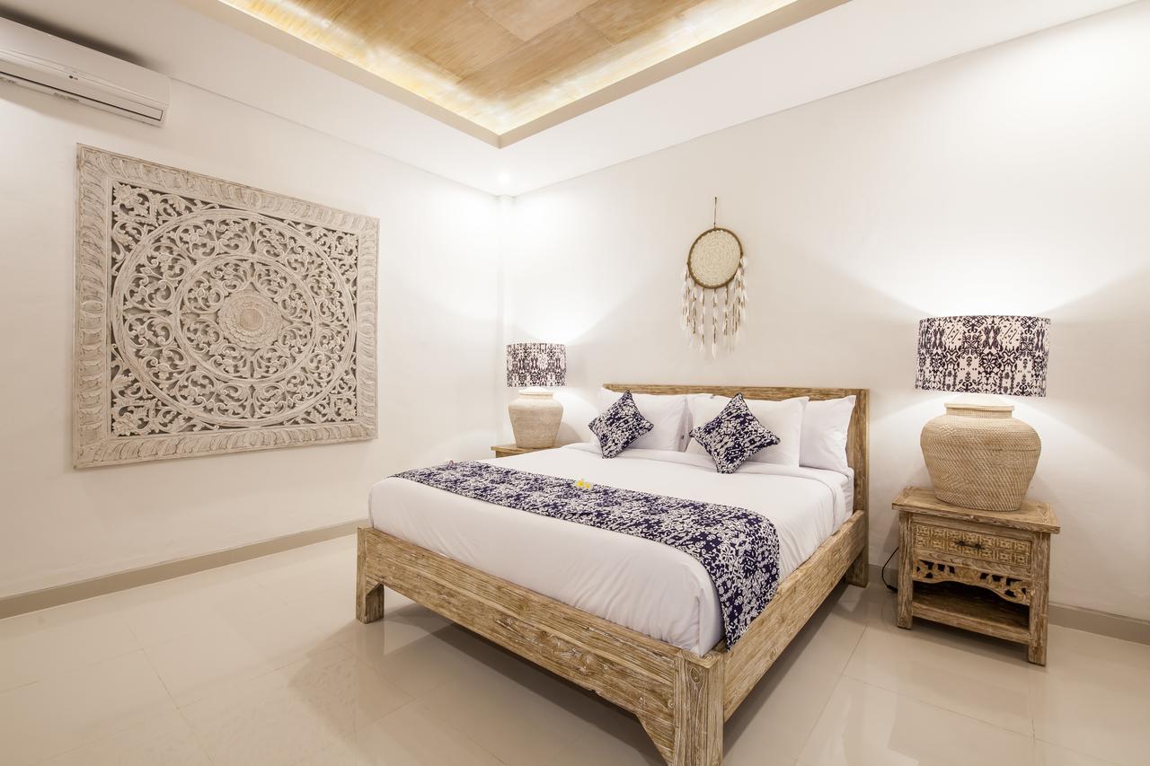 Ambermoon Villa 2 Seminyak Kültér fotó