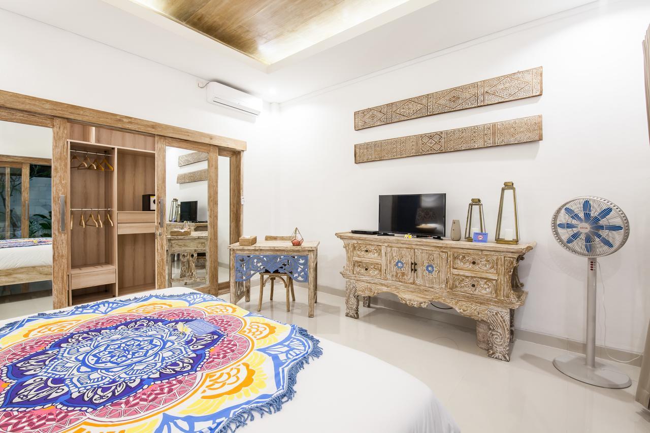 Ambermoon Villa 2 Seminyak Kültér fotó